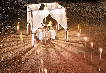 コーラル島貸切ロマンティックディナー